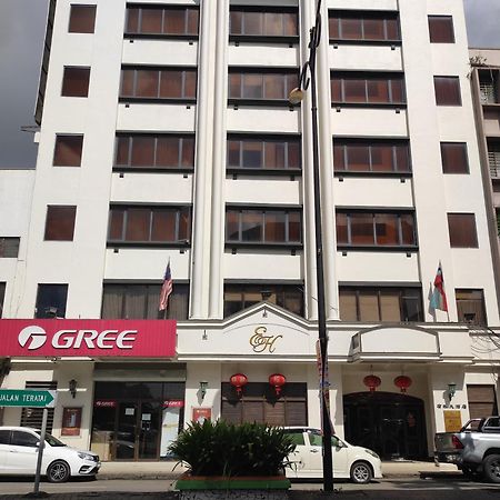 The Executive Hotel Lahad Datu Kültér fotó