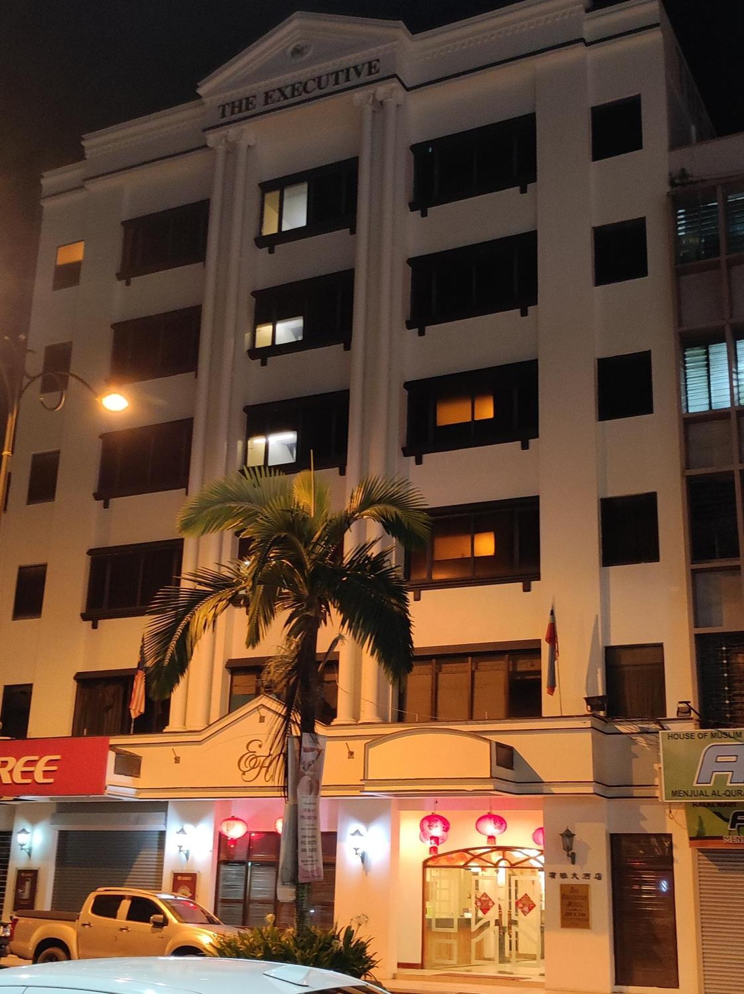 The Executive Hotel Lahad Datu Kültér fotó