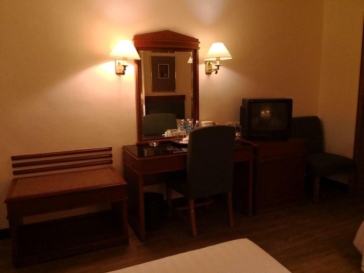 The Executive Hotel Lahad Datu Kültér fotó