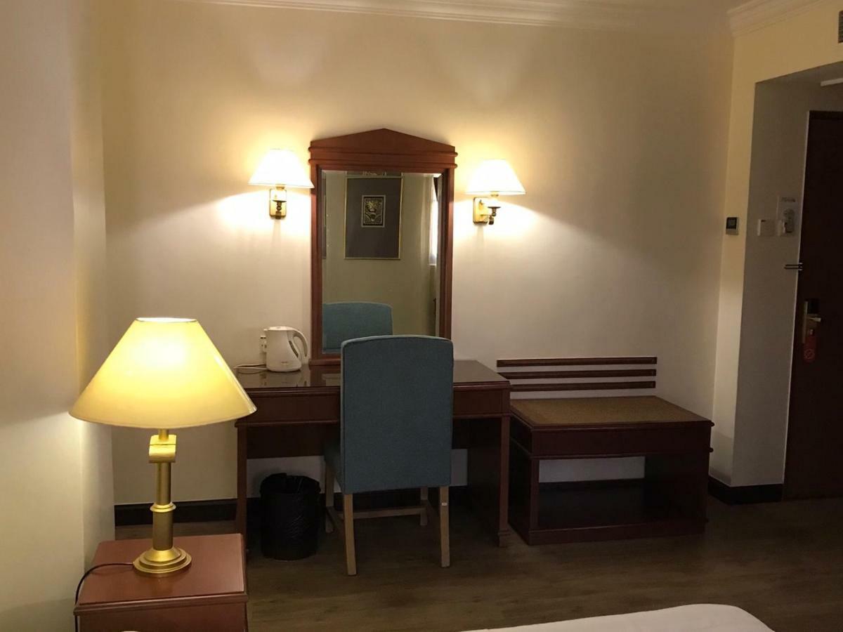 The Executive Hotel Lahad Datu Kültér fotó